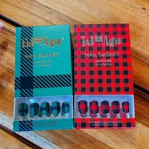 CHRISTMAS Press on nail set